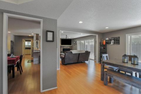 2404 Kathrine, Modesto, CA 95350 photo 9