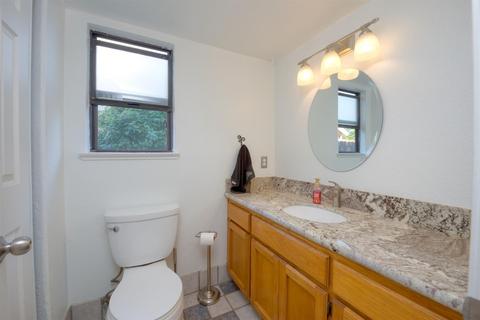 708 Bonneau Ct, Patterson, CA 95363 photo 17