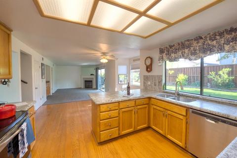 708 Bonneau Ct, Patterson, CA 95363 photo 12