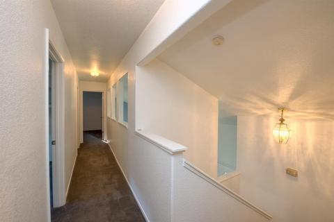 708 Bonneau Ct, Patterson, CA 95363 photo 18