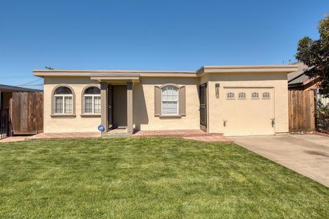2701 Whitcomb Way, Modesto, CA 95350 photo 1