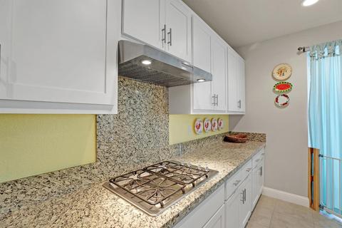 262 Michael Cox Ln, Tracy, CA 95377 photo 11