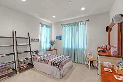 262 Michael Cox Ln, Tracy, CA 95377 photo 17