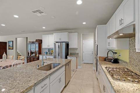 262 Michael Cox Ln, Tracy, CA 95377 photo 12