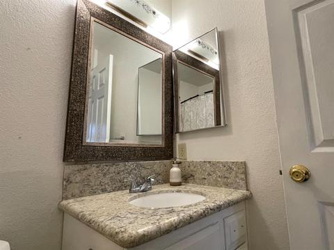 2430 Meadow Dr, Lodi, CA 95240 photo 22