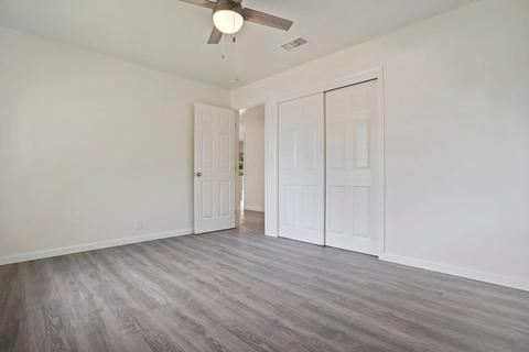 502 E Longview Ave, Stockton, CA 95207 photo 24