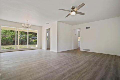 502 E Longview Ave, Stockton, CA 95207 photo 7