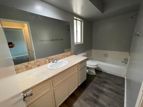 201 E Union Ave, Modesto, CA 95356 photo 13