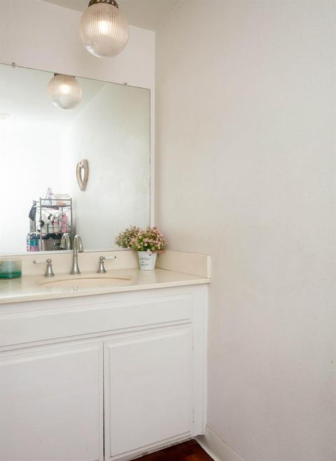 44200 Kingtree Ave #28, Lancaster, CA 93534 photo 10
