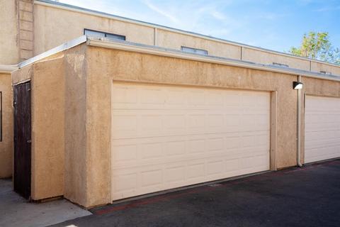 44200 Kingtree Ave #28, Lancaster, CA 93534 photo 3