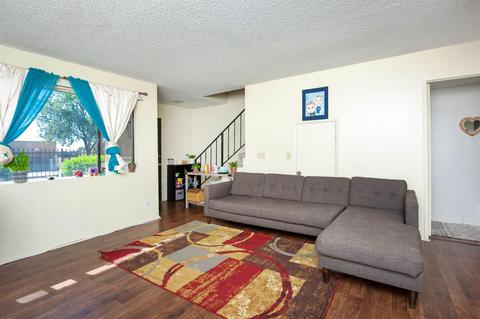 44200 Kingtree Ave #28, Lancaster, CA 93534 photo 5