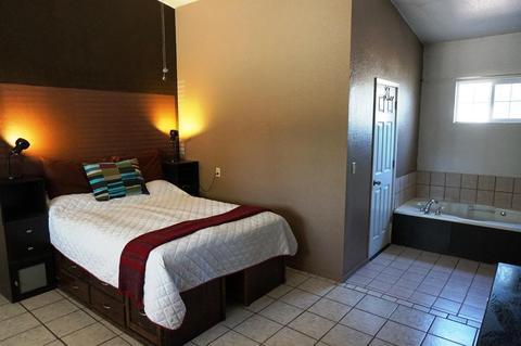 1301 Amy Ave, Modesto, CA 95357 photo 23