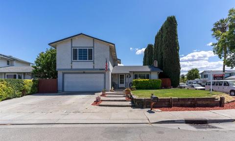 1640 W Beverly Pl, Tracy, CA 95376 photo 2