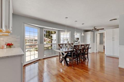 740 Maplewood Dr, Lodi, CA 95240 photo 4