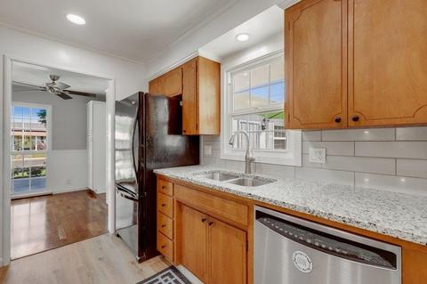 740 Maplewood Dr, Lodi, CA 95240 photo 27