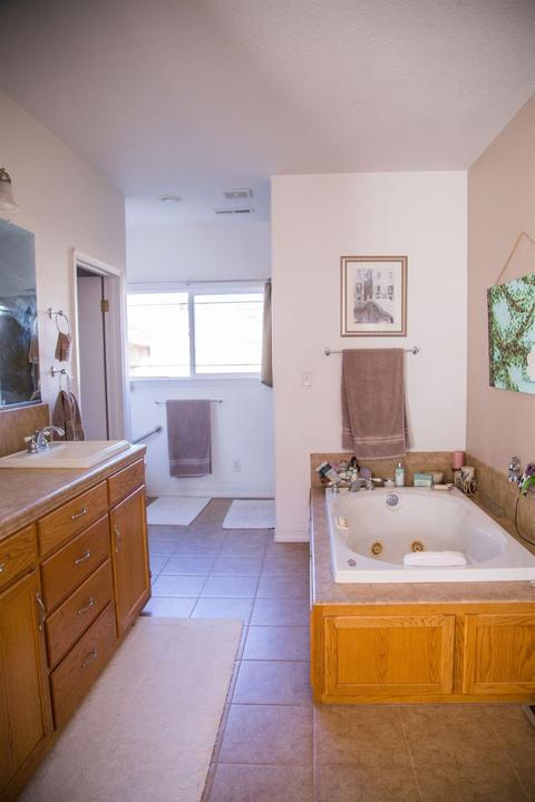 1003 Vera Ave, Ripon, CA 95366 photo 17
