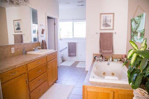 1003 Vera Ave, Ripon, CA 95366 photo 18