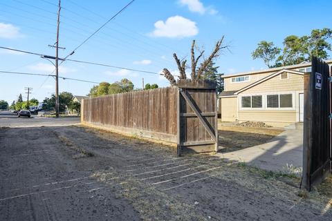 545 Hunter Ave, Modesto, CA 95350 photo 39