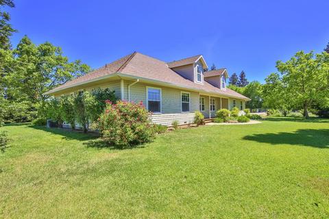 9175 E Underwood Rd, Acampo, CA 95220 photo 4