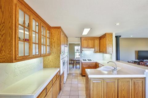 9175 E Underwood Rd, Acampo, CA 95220 photo 15