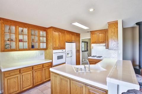 9175 E Underwood Rd, Acampo, CA 95220 photo 13