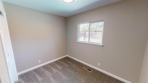 1517 Primrose Ln, Modesto, CA 95355 photo 9