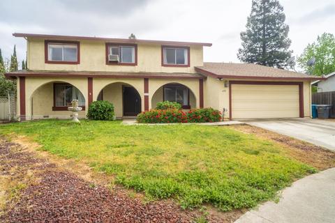 690 Catherine Ct, Gilroy, CA 95020 photo 2