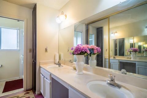690 Catherine Ct, Gilroy, CA 95020 photo 24