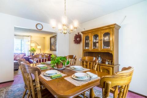 690 Catherine Ct, Gilroy, CA 95020 photo 11