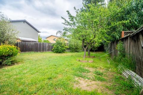 690 Catherine Ct, Gilroy, CA 95020 photo 28