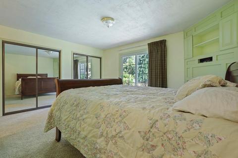 1345 Forest Dr, Turlock, CA 95380 photo 24