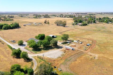 8704 Sorento Rd, Elverta, CA 95626 photo 5