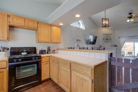 2021 Hearthstone Ln, Modesto, CA 95355 photo 15