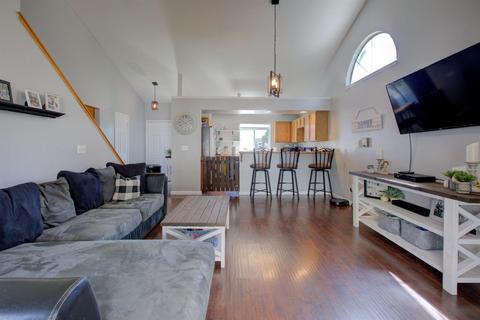 2021 Hearthstone Ln, Modesto, CA 95355 photo 5