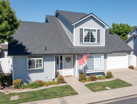 2021 Hearthstone Ln, Modesto, CA 95355 photo 4
