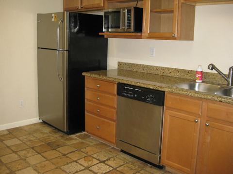 4006 Elmo Loop #B, Modesto, CA 95356 photo 4