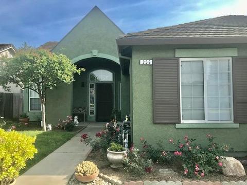 356 E Springer Dr, Turlock, CA 95382 photo 1