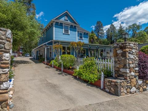 2923 Coloma St, Placerville, CA 95667 photo 2
