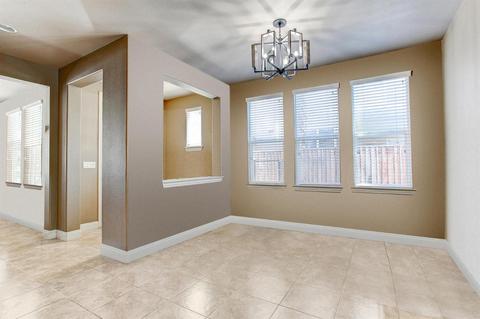 3009 Rochdale Ct, Modesto, CA 95355 photo 5