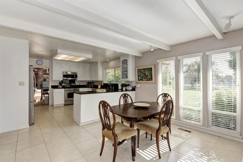 1010 Marina Cir, Davis, CA 95616 photo 27