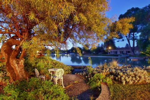 1010 Marina Cir, Davis, CA 95616 photo 4