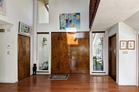 1010 Marina Cir, Davis, CA 95616 photo 12
