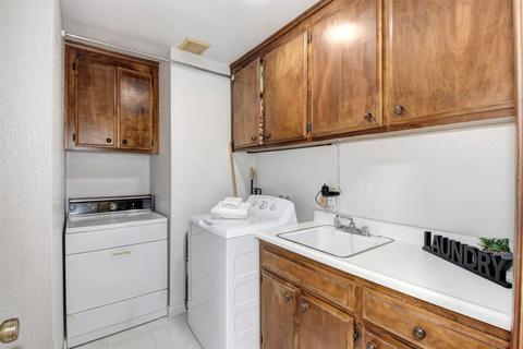 1010 Marina Cir, Davis, CA 95616 photo 55