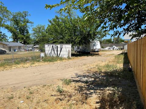 2103 Robertson Rd, Modesto, CA 95351 photo 11