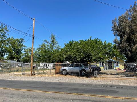 2103 Robertson Rd, Modesto, CA 95351 photo 2