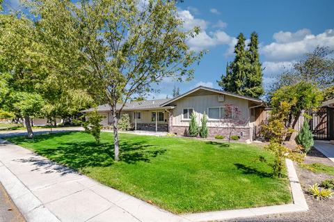 211 Marian Ave, Modesto, CA 95350 photo 2