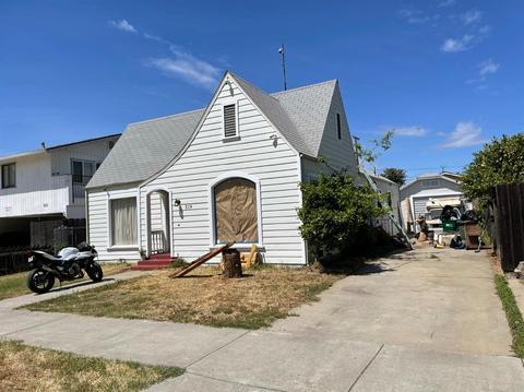 519 Elm St, Lodi, CA 95240 photo 1