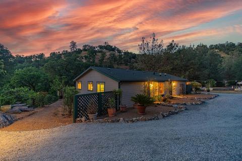 10700 Beaver Loop, Ione, CA 95640 photo 2