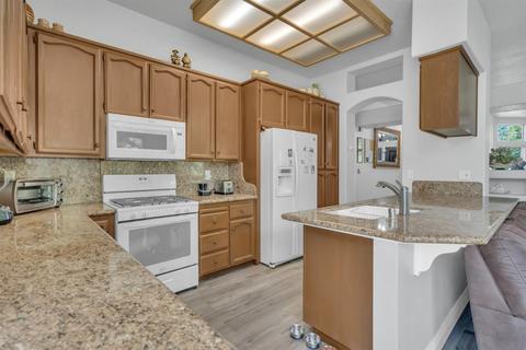 5010 Olean St, Fair Oaks, CA 95628 photo 8