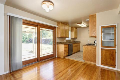 5401 Grant Ave, Carmichael, CA 95608 photo 5
